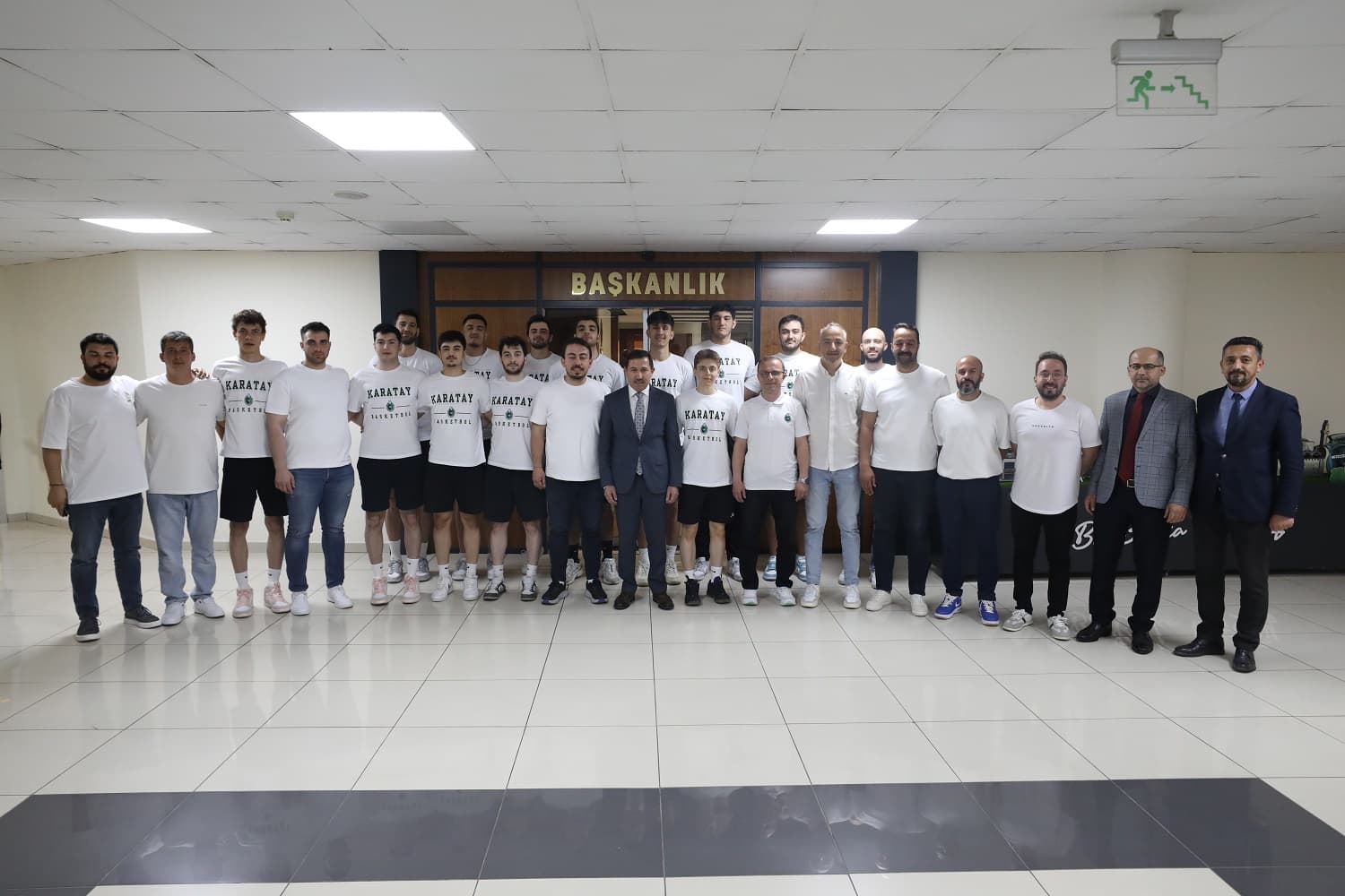 Karatay Belediyespor Basketbol A Takımı'ndan Başkan Hasan Kılca'ya Ziyaret