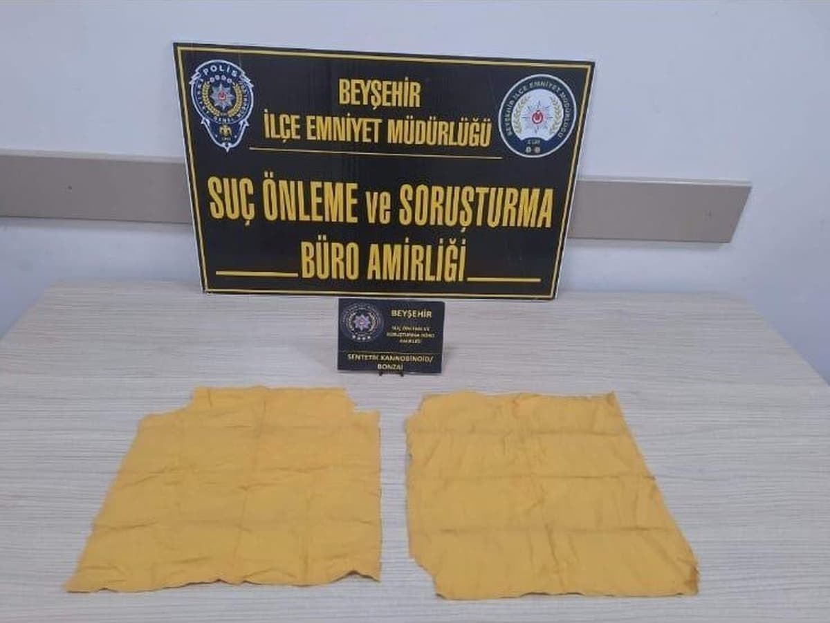 Konya'da Narkotik Operasyonu: 12 Kilogram Esrar Ele Geçirildi