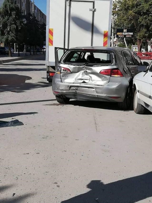 Konya Ereğli'de Zincirleme Trafik Kazası: 3 Yaralı